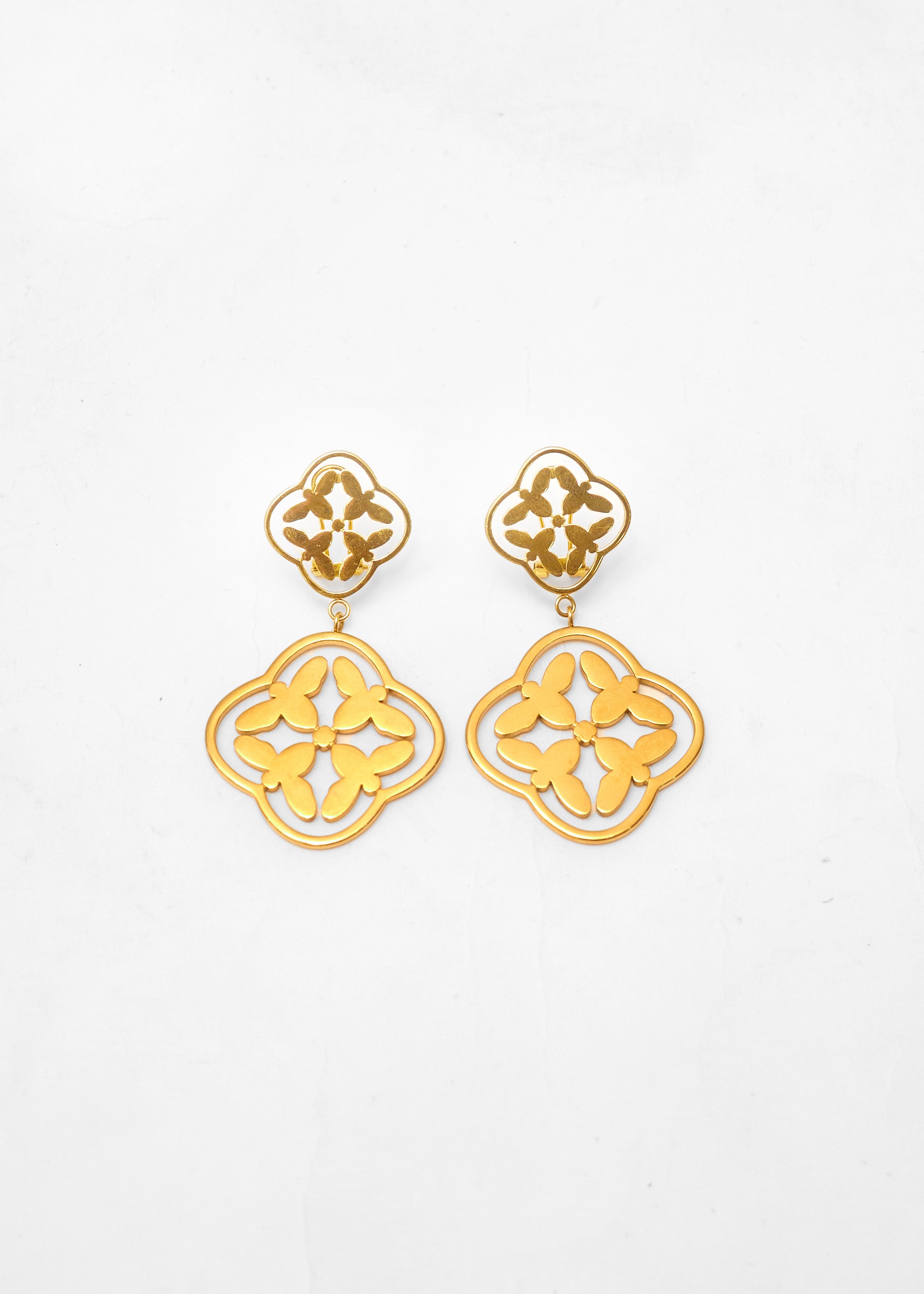 Onalaja Emblem Drop Earrings (Gold)