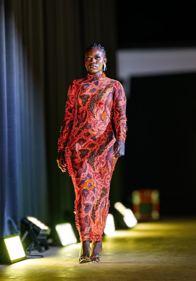 ZUSI DRESS (SIENNA CARAMEL)