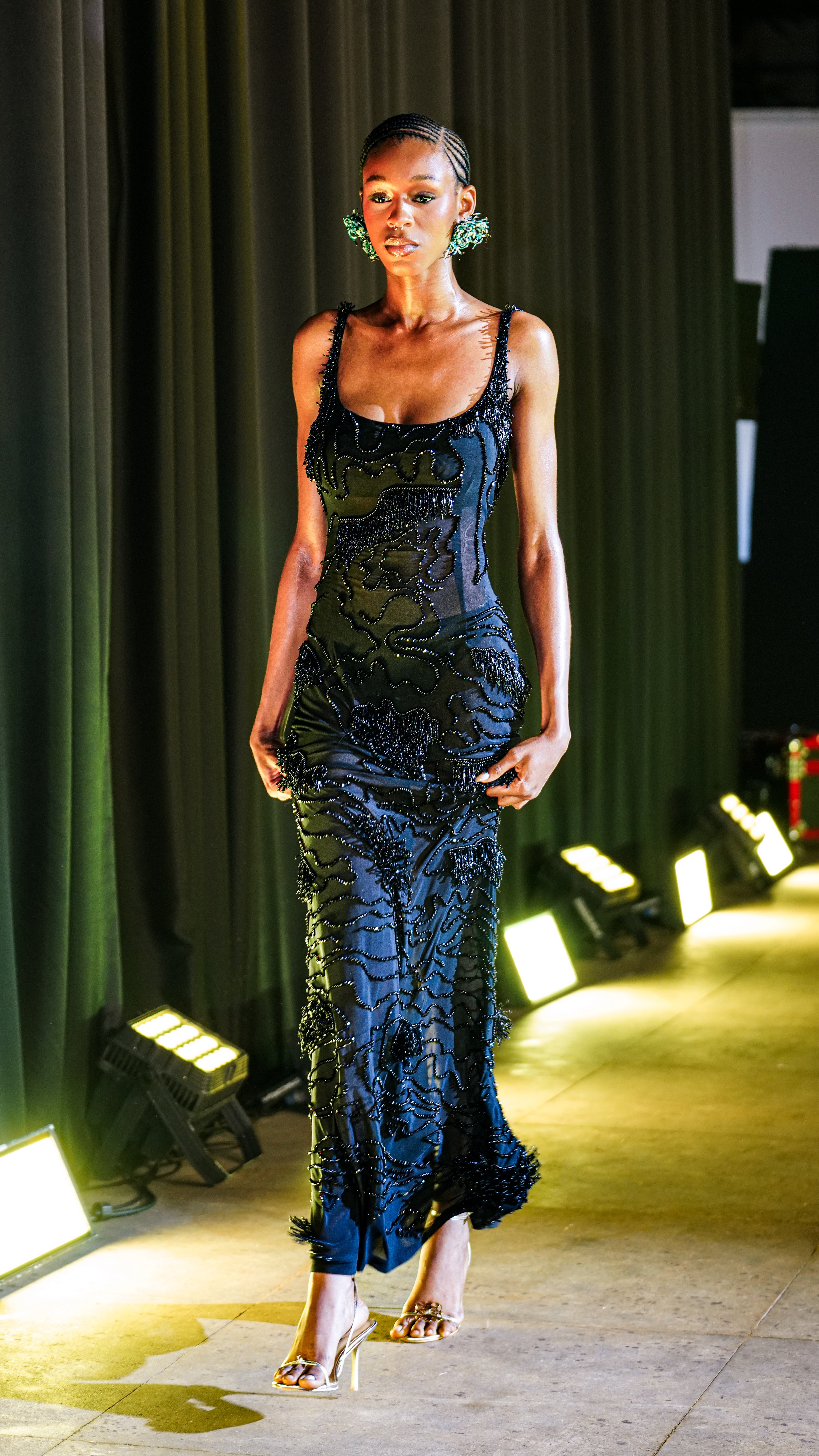 ZELLIE SLIP MAXI (BLACK)