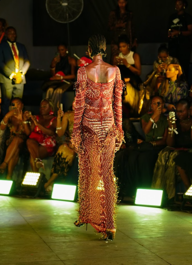 ALANA MAXI DRESS (BLACK)